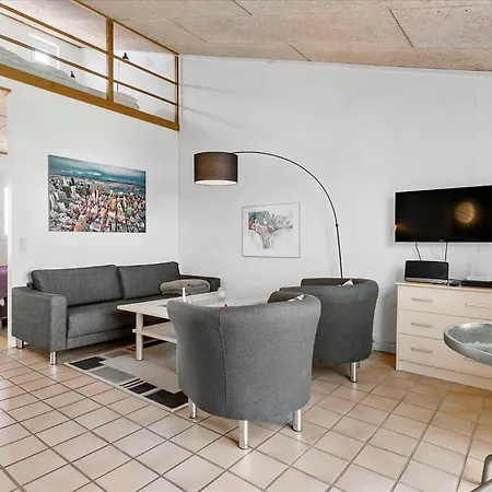 Apartment Lk517-lokken-lyngbyvej-239-lej-27 *